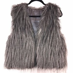 Trendy Faux Ostrich Vest, Size L